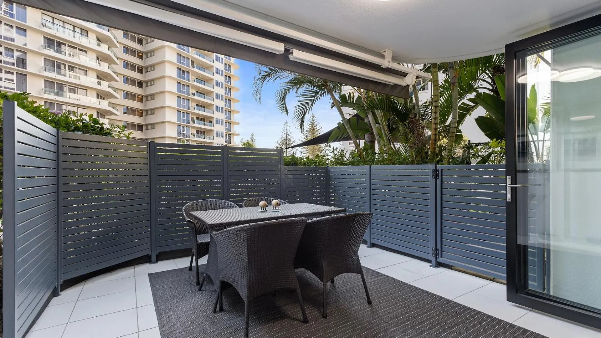 Aparthotel Pacific Resort Broadbeach Gold Coast