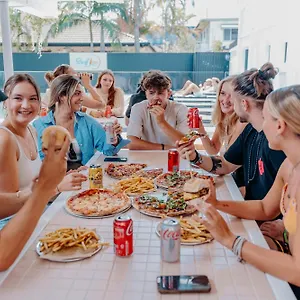  Vandrarhem Surf Boutique Backpackers - Free Breakfast